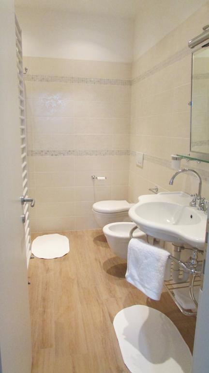 B&B Nadine Forli Bagian luar foto